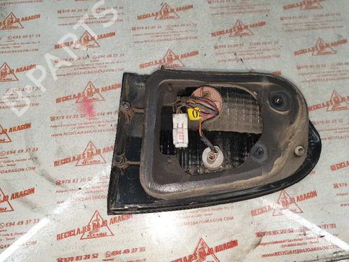 Rear fog light HYUNDAI H-1 / STAREX Bus (A1) 2.5 CRDi | BP7944447C37 