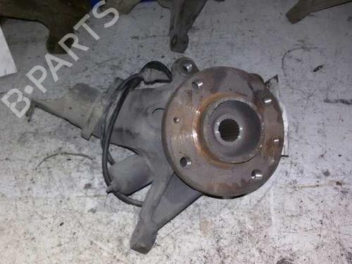 Used Right front steering knuckle PEUGEOT 206 Hatchback (2A/C) 1.9 D (69 hp) 7939620