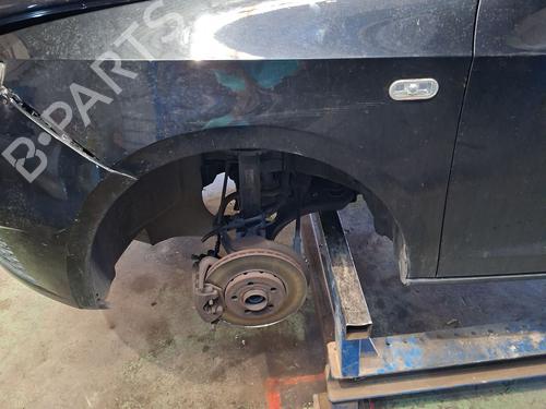 Used Left front fenders Left front fenders 39142137 39142137