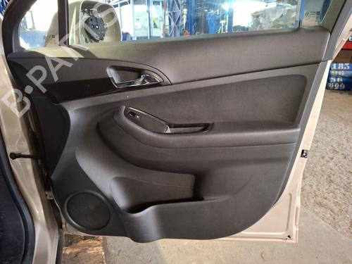 Used Front right panel CHEVROLET ORLANDO (J309) [2010-2026]  32381568