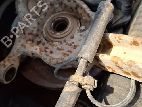Used Right front steering knuckle JEEP CHEROKEE (KJ) [2001-2008]  28480965