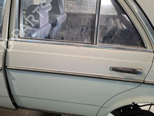 Used Left rear door Left rear door MERCEDES-BENZ 123 Saloon (W123) 200 D (60 hp) 39592638 39592638