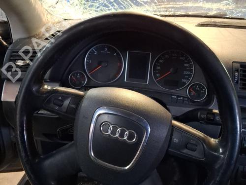 Used Steering wheel Steering wheel AUDI A4 B7 (8EC) 2.0 TDI 16V (140 hp) 33824919 33824919