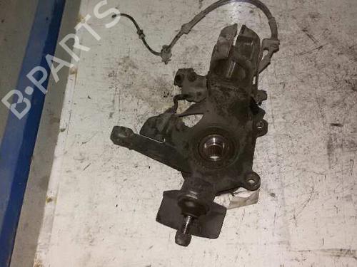 Used Left front steering knuckle PEUGEOT 605 (6B) 2.5 Turbo Diesel (129 hp) 7929928