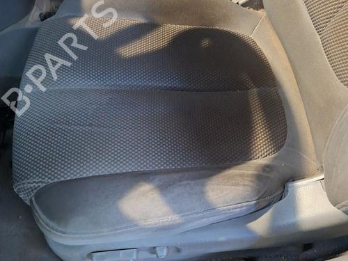 Used Left front seat Left front seat KIA CARENS III MPV (UN) 2.0 CRDi 140 (140 hp) 34700260 34700260