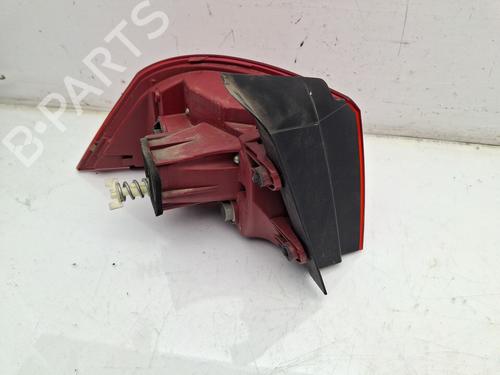 Right taillight VW PASSAT B7 (362) 2.0 TDI | BP27505746C35 