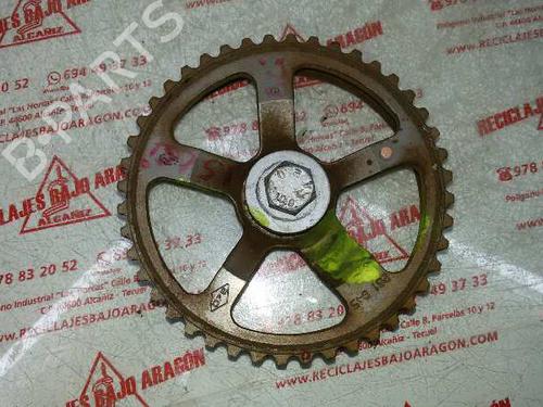 Used Pulley RENAULT MEGANE II Saloon (LM0/1_) [2003-2025]  14215161