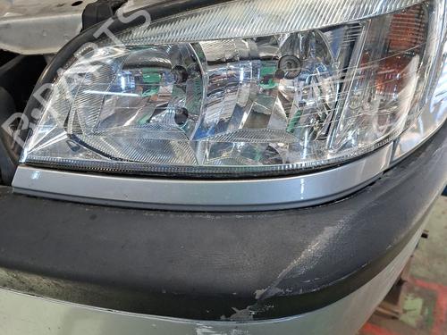 Used Left headlight Left headlight 39611051 39611051
