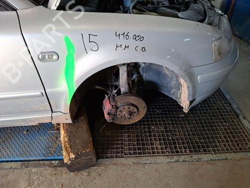 Forkjerm høyre VW PASSAT B5 (3B2) 1.9 TDI (110 hp) 30703935