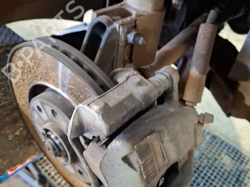 Fusée avant droite PEUGEOT 308 I (4A_, 4C_) 1.6 16V (120 hp) 32381722