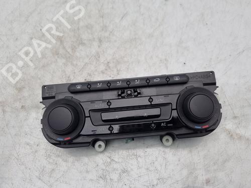 Used Climate control SEAT ALTEA XL (5P5, 5P8) 1.6 TDI (105 hp) 13873105