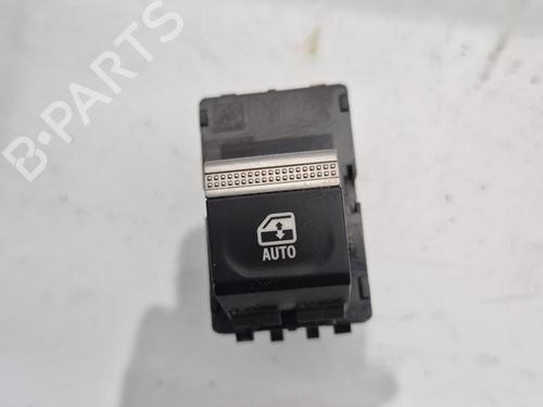 Used Right rear window switch RENAULT ARKANA I (LCM_, LDN_) 1.6 E-TECH 145 (LDMU) (143 hp) 25432372