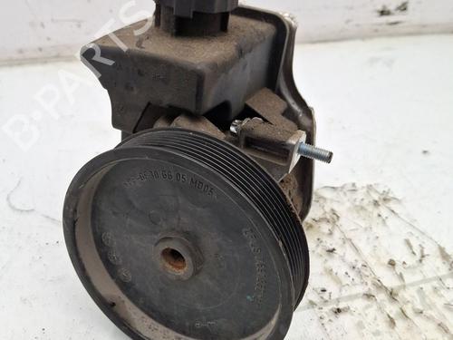 Used Steering pump MERCEDES-BENZ C-CLASS Coupe (CL203) C 160 Kompressor (203.730) (122 hp) 30489940
