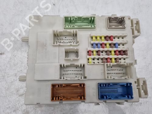 Used Fuse box FORD FOCUS III [2010-2020]  12353874