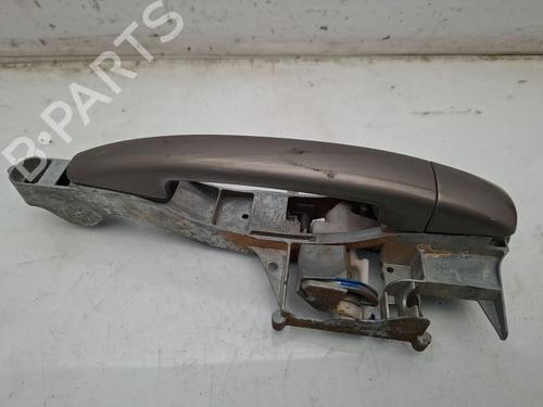 Used Front right exterior door handle Front right exterior door handle 37074845 37074845