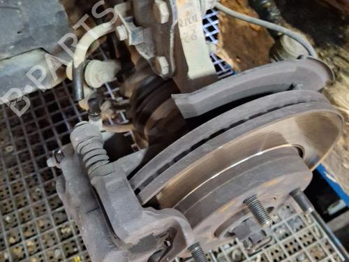 Used Left front steering knuckle HYUNDAI ELANTRA III (XD) 2.0 CRDi (113 hp) 29322361