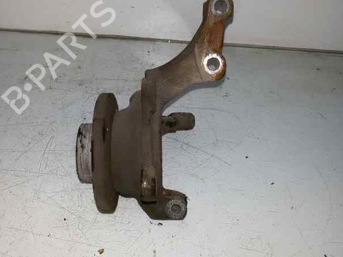 Used Right front steering knuckle RENAULT 19 I (B/C53_) [1988-1994]  7940652