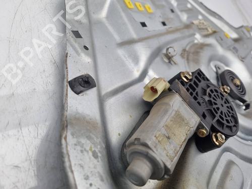 Front right window mechanism KIA CERATO I Saloon (LD) 2.0 CRDi | BP9045117C23 