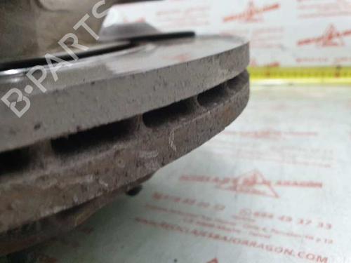 Left front steering knuckle NISSAN TERRANO II (R20) 2.7 TDi 4WD | BP7937426M25 
