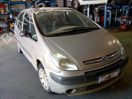 Right headlight CITROËN XSARA PICASSO (N68) 2.0 HDi | BP15386621C29 