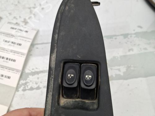 Venstre fortil elrude kontakt RENAULT KANGOO (KC0/1_) D 65 1.9 (KC0E, KC02, KC0J, KC0N) (64 hp) 30845896