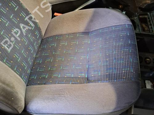 Used Right front seat Right front seat PEUGEOT 205 II (20A/C) 1.7 Diesel (60 hp) 33461028 33461028