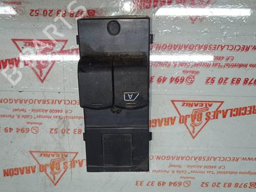 Used Left front window switch NISSAN MICRA III (K12) [2002-2010]  7946317