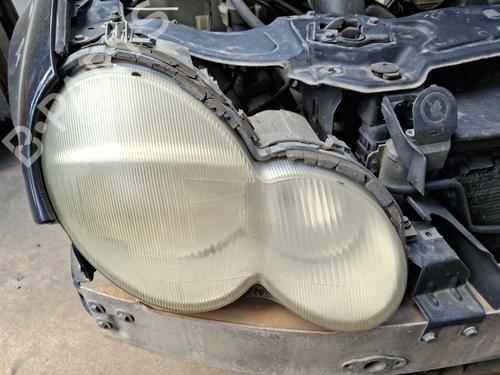 Used Right headlight Right headlight MERCEDES-BENZ C-CLASS Coupe (CL203) C 220 CDI (203.706) (143 hp) 33824874 33824874