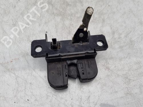 Used Tailgate lock VW GOLF IV (1J1) 1.8 (125 hp) 15356911