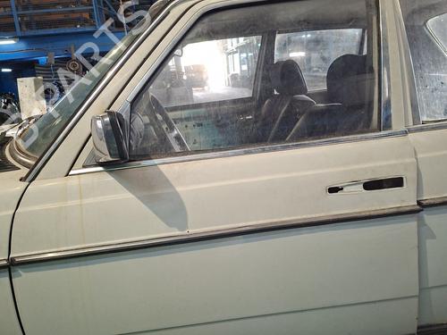 Used Left front door Left front door MERCEDES-BENZ 123 Saloon (W123) 200 D (60 hp) 39592639 39592639