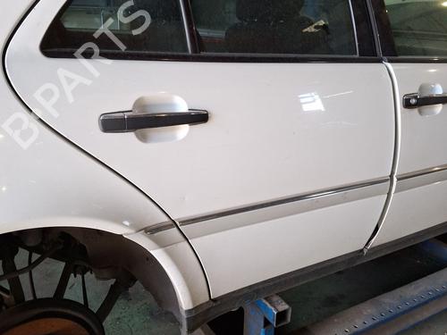 Right rear door MERCEDES-BENZ C-CLASS (W202) C 250 Turbo-D (202.128) | BP29030333C5 