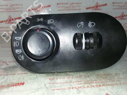 Used Headlight switch SEAT CORDOBA (6L2) 1.9 TDI (100 hp) 7935775