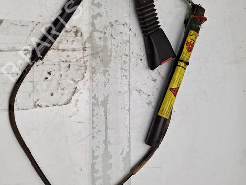 Used Seat buckle OPEL ASTRA F Hatchback (T92) 1.6 Si (F08, M08, F68, M68) (101 hp) 30836566