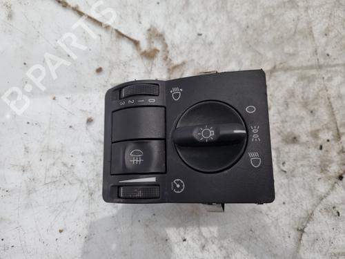 Used Headlight switch OPEL COMBO Box Body/MPV 1.7 DI 16V (65 hp) 17547362