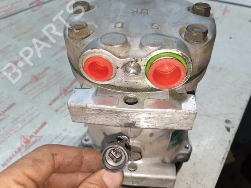 AC compressor CHRYSLER VOYAGER / GRAND VOYAGER III (GS_, NS_)  | BP7937380M34 