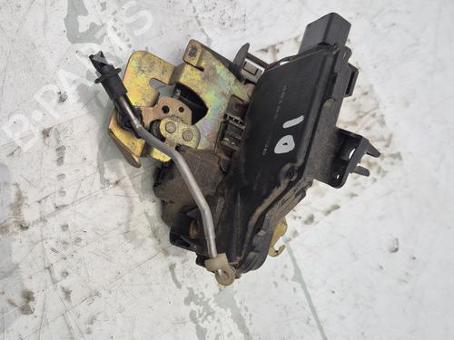 Used Front left lock AUDI A6 C5 (4B2, 4B4) 2.5 TDI (150 hp) 30204667