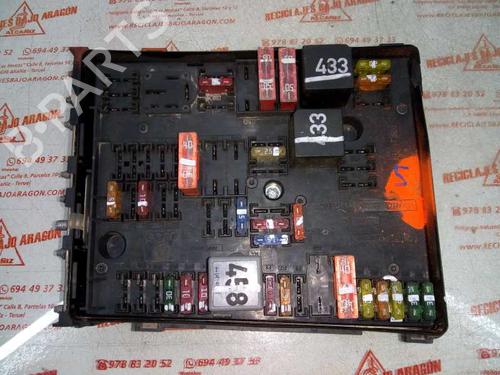 Used Fuse box VW GOLF V (1K1) 2.0 TDI 16V (140 hp) 7944406