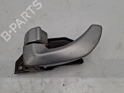 Venstre bagtil invendig håndtag HYUNDAI TERRACAN (HP) 2.9 CRDi 4WD (163 hp) 32983513