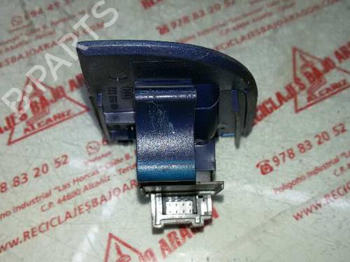Right front window switch AUDI A6 C5 (4B2) 2.5 TDI | BP7935556I26 