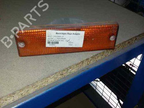 Used Left front indicator SEAT MALAGA (23A) [1984-1993]  7932779