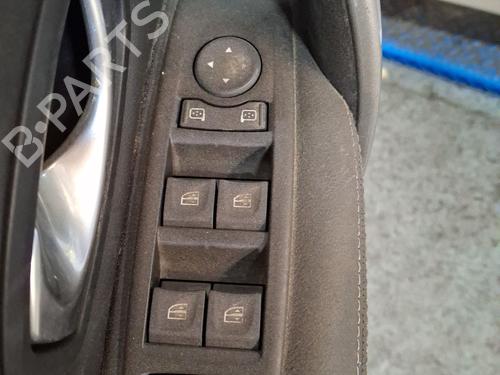 Used Left front window switch Left front window switch RENAULT LAGUNA III (BT0/1) 1.5 dCi (BT00, BT0A, BT0T, BT1J) (110 hp) 33326182 33326182