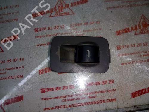 Used Right front window switch AUDI A2 (8Z0) 1.4 (75 hp) 7944625