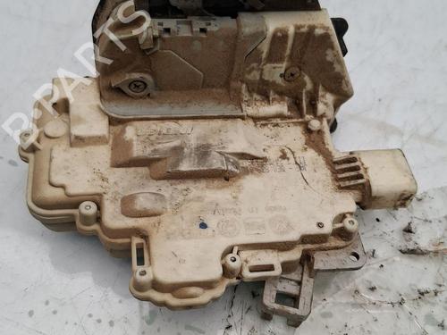 Serrure arrière gauche Serrure arrière gauche AUDI A4 B7 Avant (8ED) 2.0 TDI 16V (140 hp) 36156498 36156498