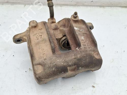 Used Right front brake caliper NISSAN TERRANO II (R20) 2.4 i 12V 4WD (124 hp) 30897945