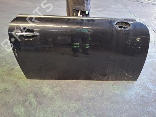 Used Right front door MINI MINI (R56) Cooper (120 hp) 17948451