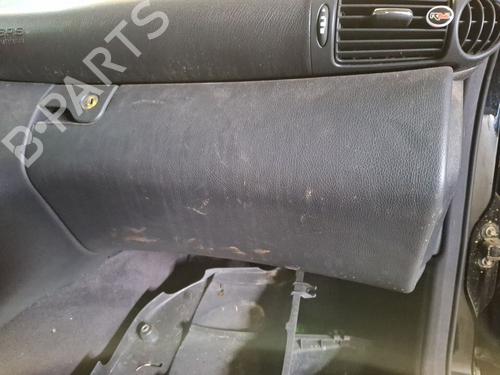 Handskerum Handskerum MERCEDES-BENZ C-CLASS Coupe (CL203) C 220 CDI (203.706) (143 hp) 33824867 33824867