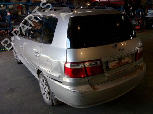 Windscreen washer tank KIA CARENS II MPV (FJ) 2.0 CRDi | BP13941082C113 