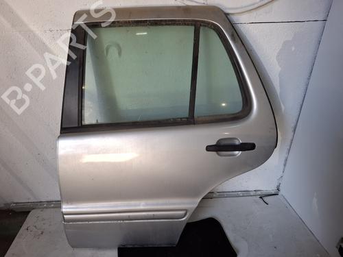 Used Left rear door MERCEDES-BENZ M-CLASS (W163) ML 270 CDI (163.113) (163 hp) 18307709