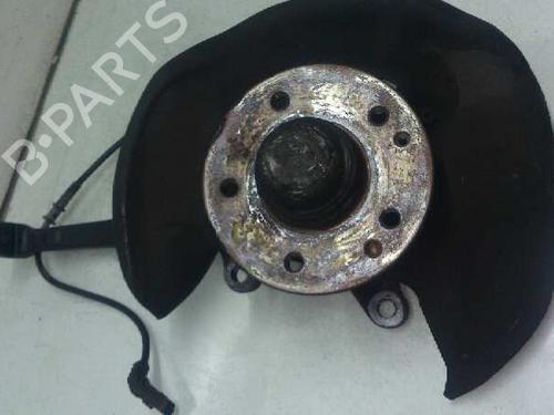 Used Left front steering knuckle MERCEDES-BENZ E-CLASS T-Model (S210) E 270 T CDI (210.216) (170 hp) 7933618