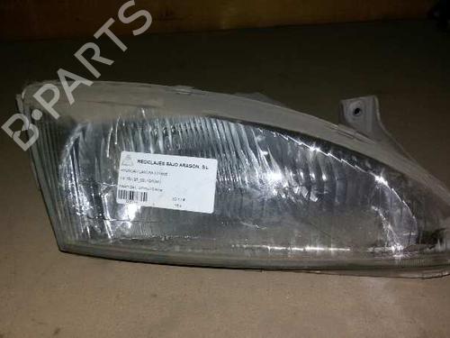 Used Right headlight HYUNDAI LANTRA II (J-2) [1995-2002]  7943157